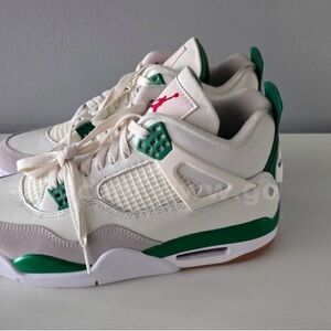 Jordan Sneakers White and Green
